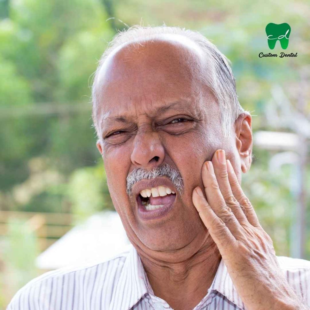 Las personas mayores tienen más riesgos de sensibilidad dental.